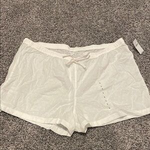 White Polka Dot Shorts old navy NWT size Large cotton shorts